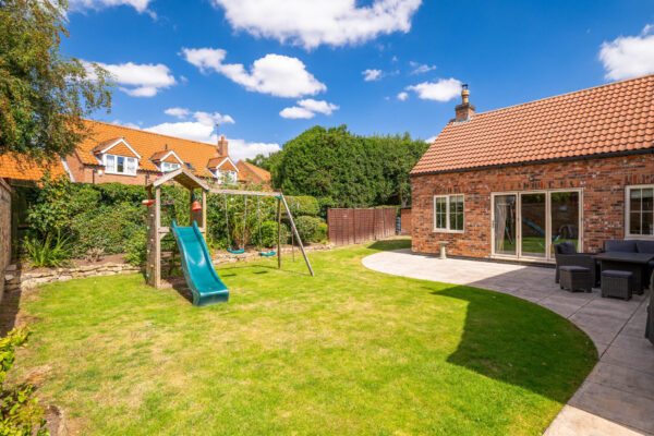 Trinity Close, Carlton-Le-Moorland, LN5