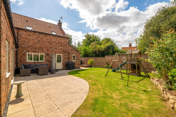 Trinity Close, Carlton-Le-Moorland, LN5