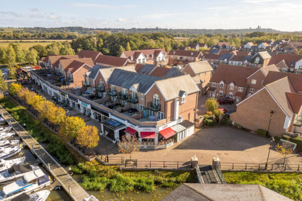 Marine Walk, Burton Waters, LN1