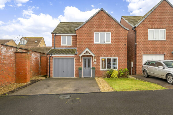 Crucible Close, North Hykeham, LN6