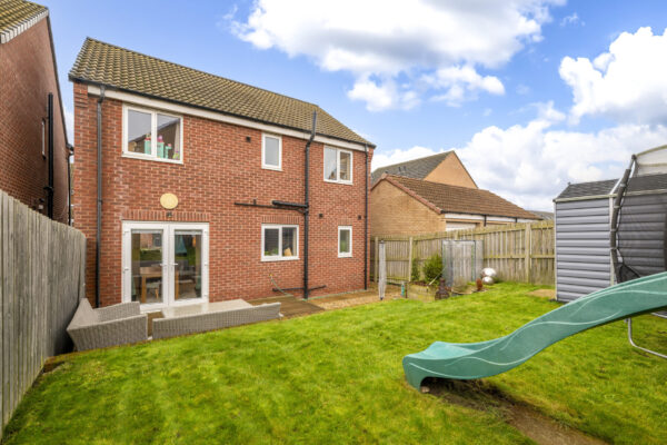 Crucible Close, North Hykeham, LN6