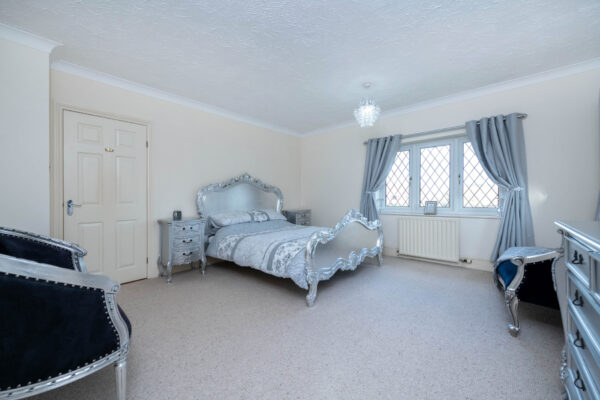 Cheviot Close, Sleaford, NG34