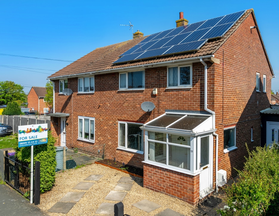 Queensway, Grantham, NG31